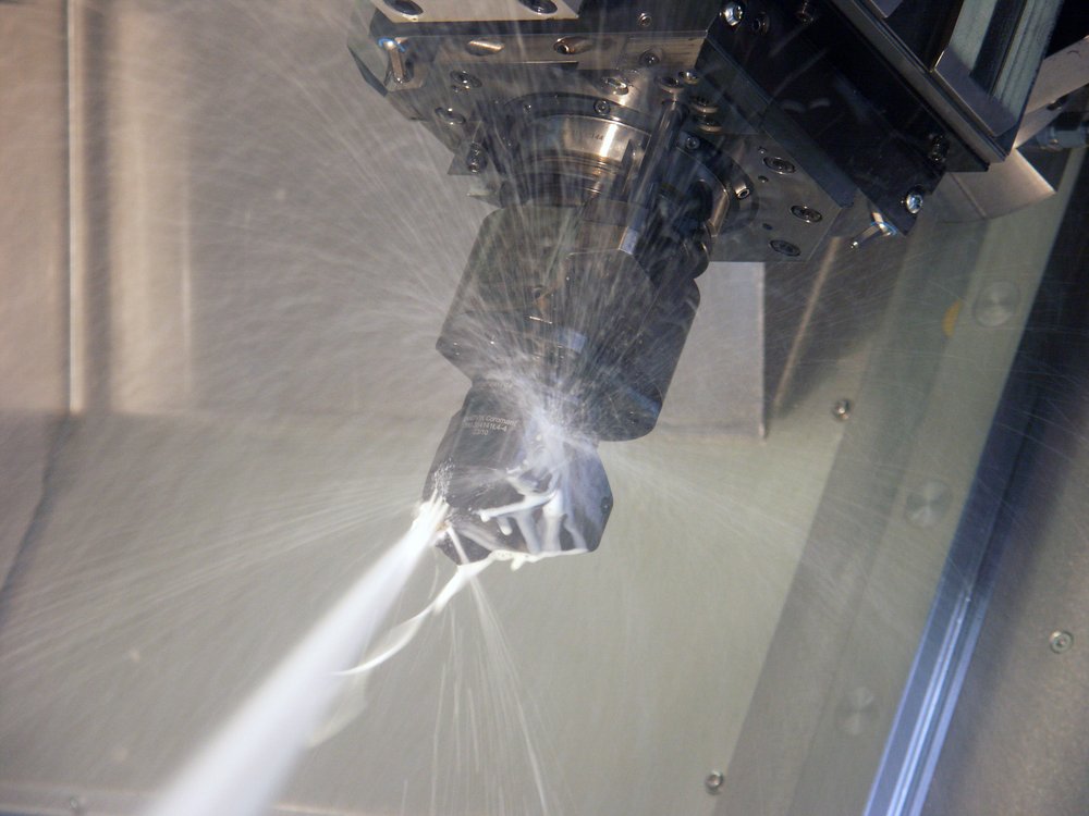 Titanium machining – Special materials for complete machining - WFL